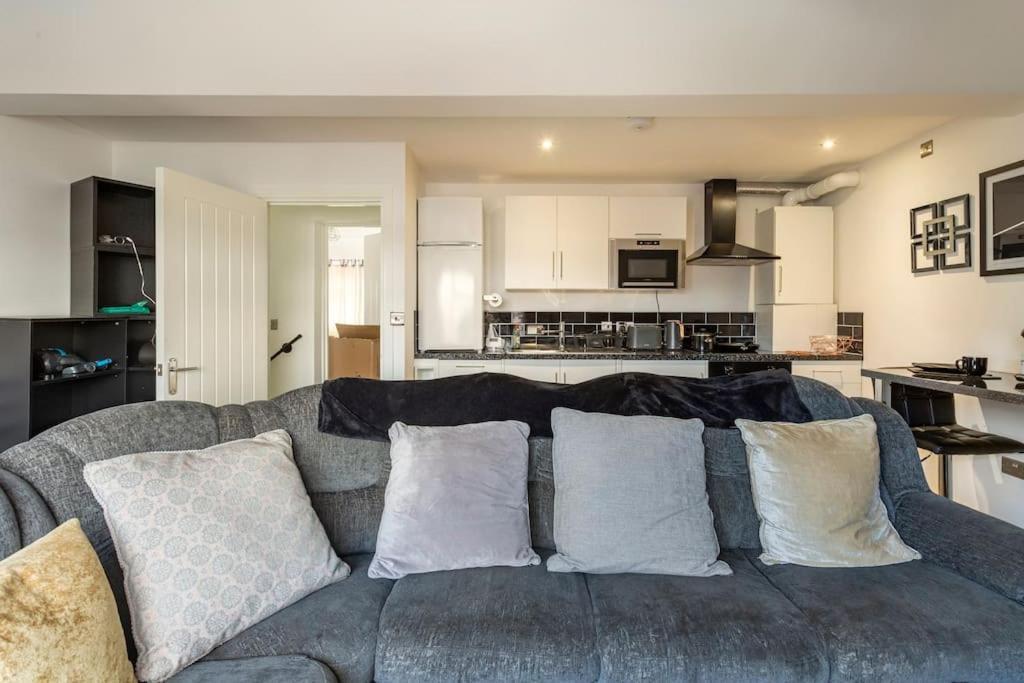 Cosy Brand New Spacious 1 Bed Luxury Apartment Birmingham Extérieur photo