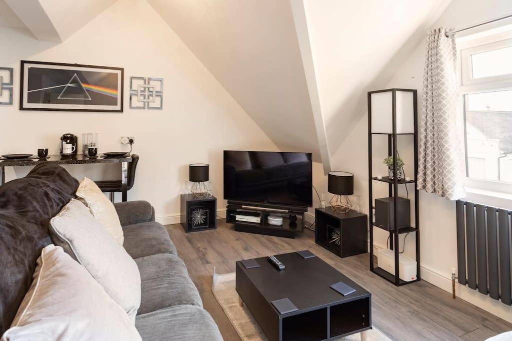 Cosy Brand New Spacious 1 Bed Luxury Apartment Birmingham Extérieur photo